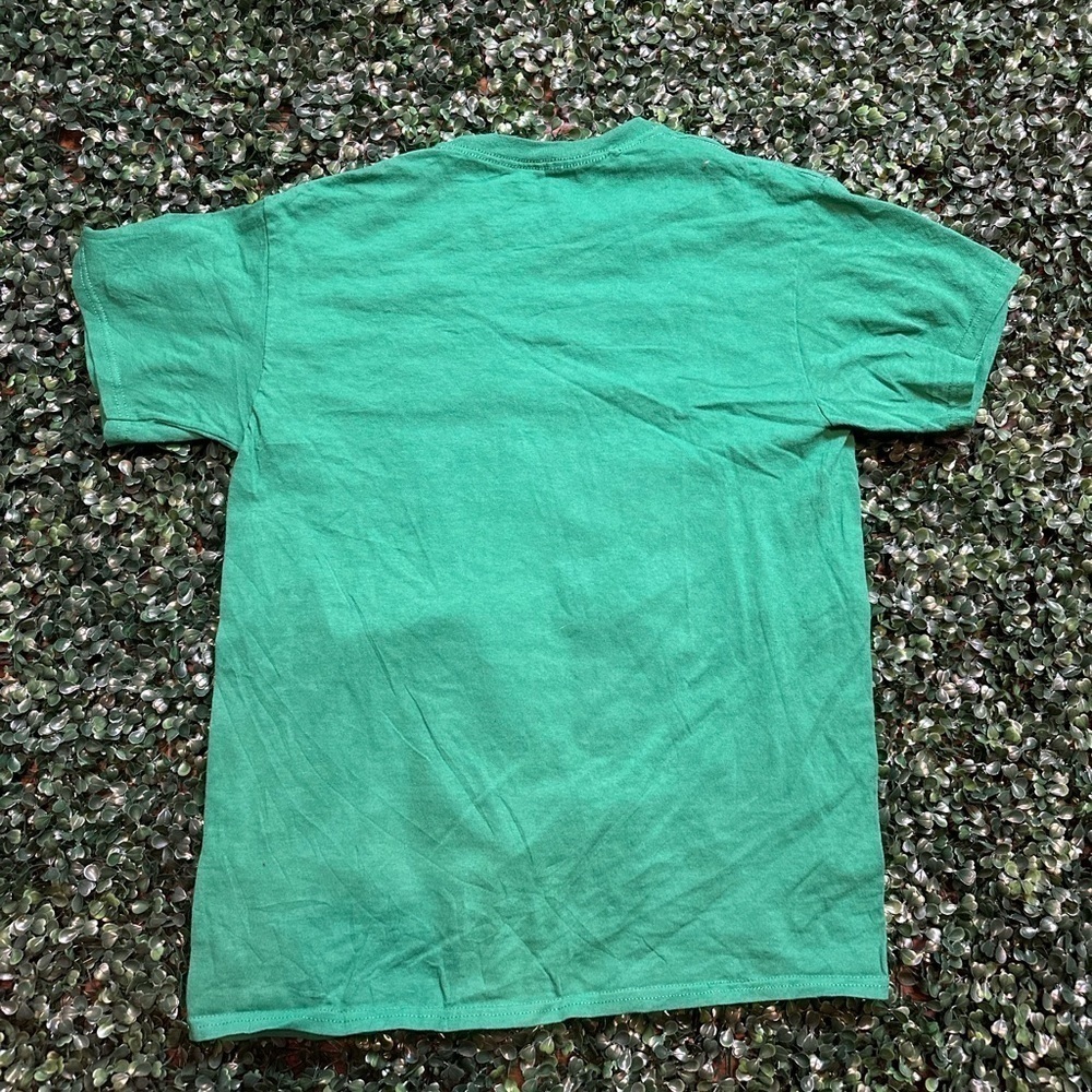 Looney Tunes Character Graphic Print Tee Green Multicolored T-Shirt Size M Xmas - Picture 4 of 5